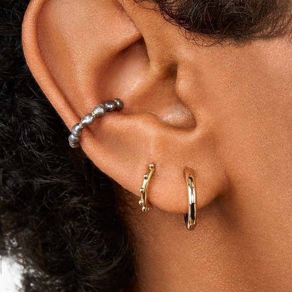 Anthropologie Freshwater Pearl Ear Cuff - Picture 2 of 2